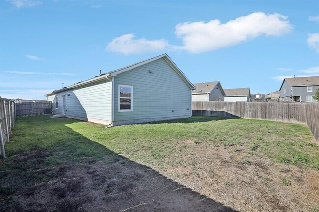 Building Photo - 15312 Sweet Mimosa Dr