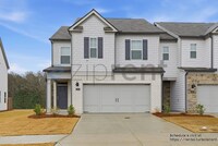 Building Photo - 2438 Bayberry St