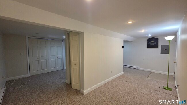 Building Photo - 1193 Hope St