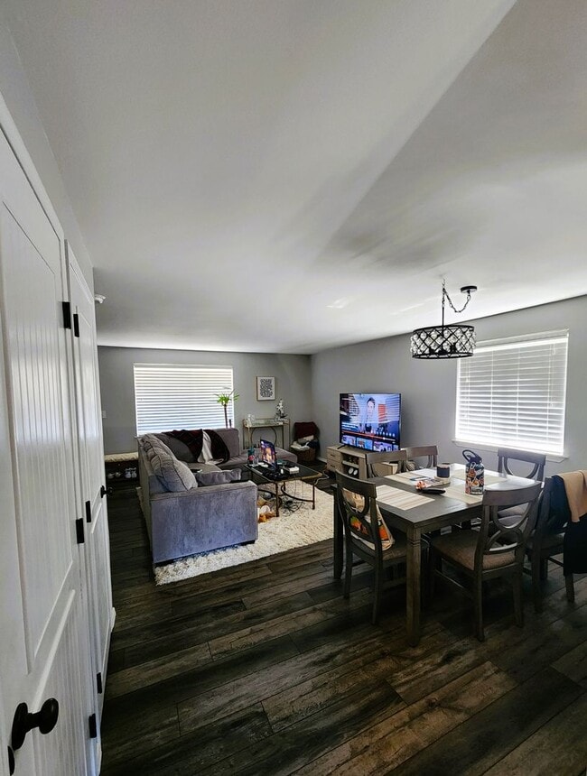 Building Photo - Available Mid January