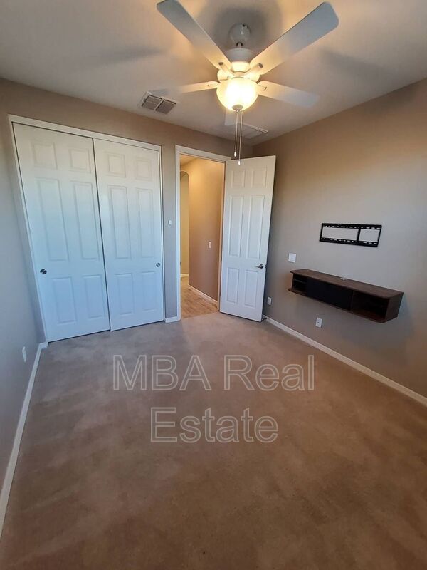 Building Photo - 704 N 152nd Dr
