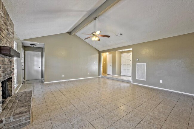 Building Photo - 1942 Myrna Ln