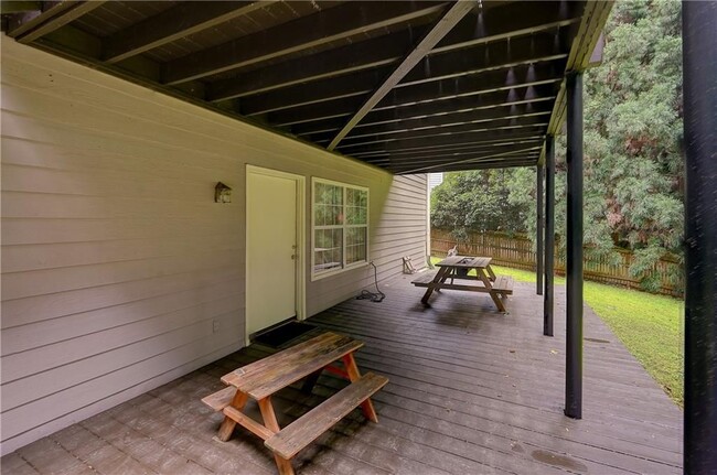 Building Photo - 3925 Barberry Ct