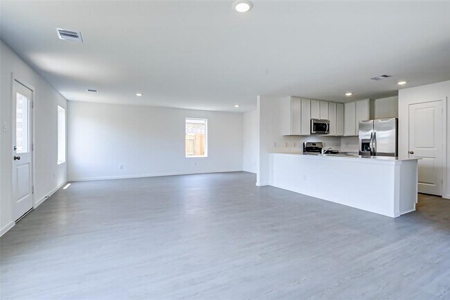 Building Photo - 28715 Texas Sparrow Ln