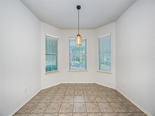 Building Photo - 1009 Savage Dr