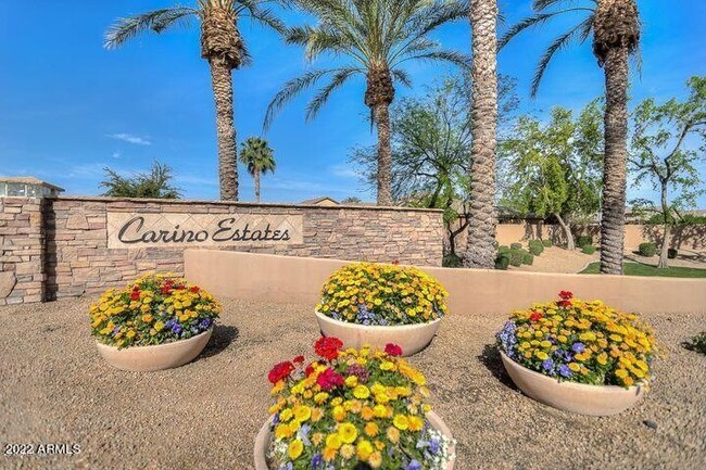 Building Photo - 2870 S Nebraska St