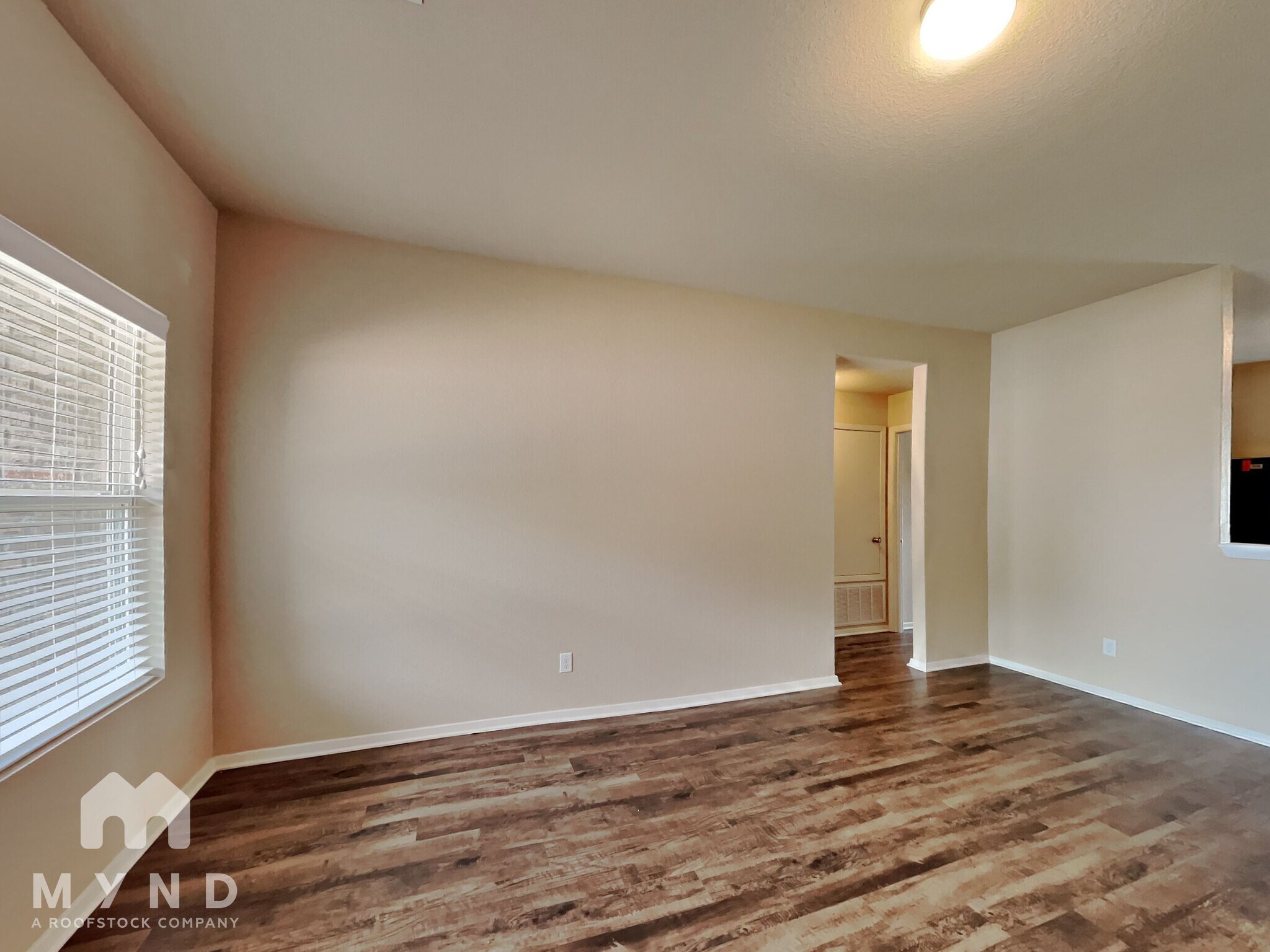 Building Photo - 7017 Pearl Vly Cv