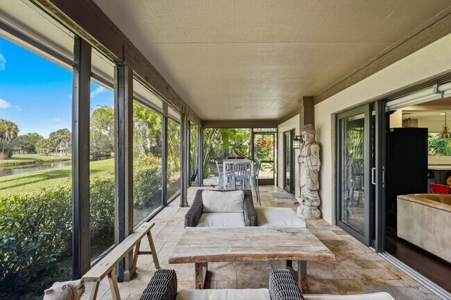 Building Photo - 2835 Polo Island Dr