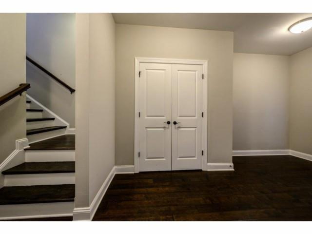 Building Photo - 1295 Linden Ct