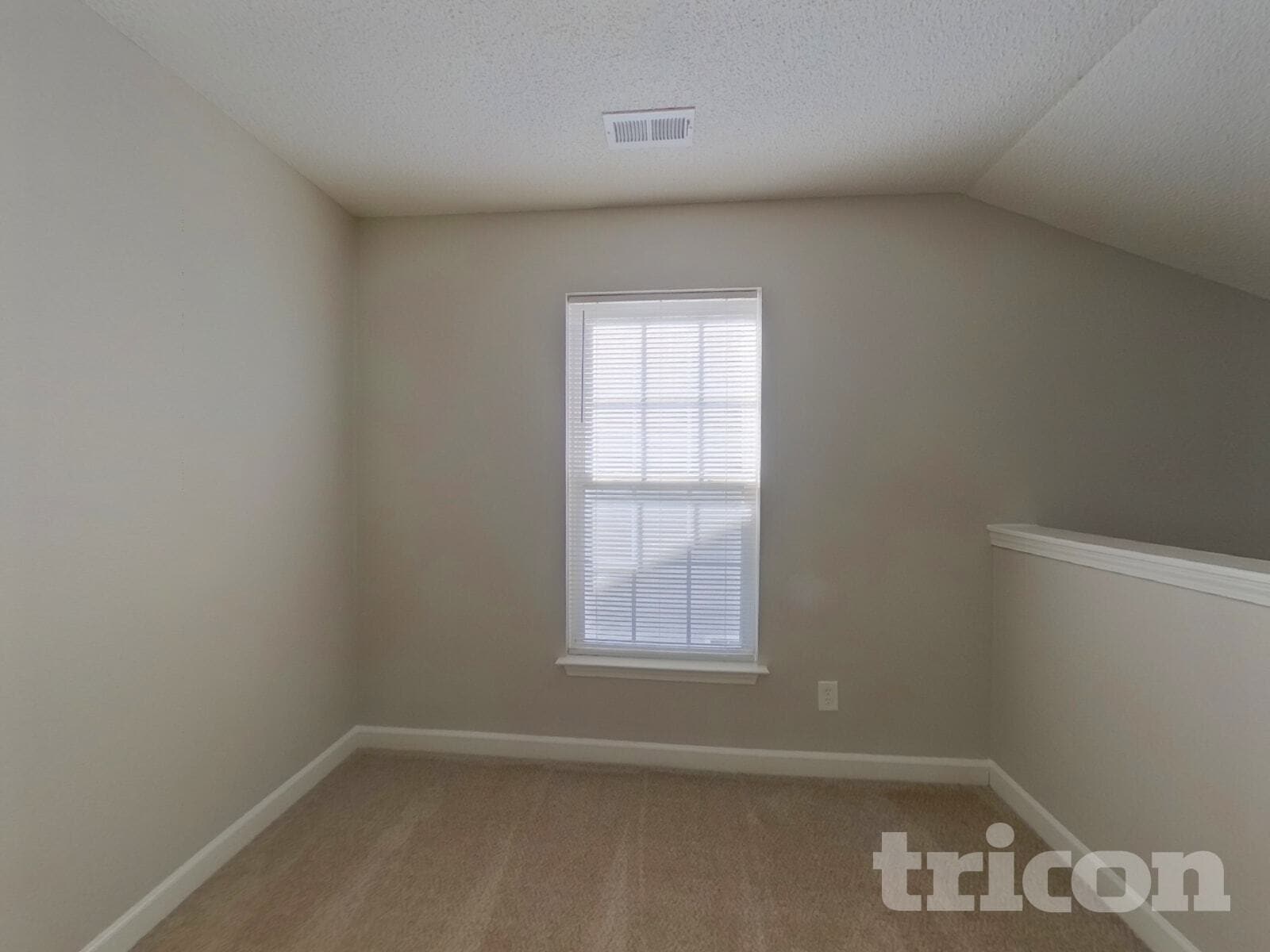 Building Photo - 3337 Braden Dr