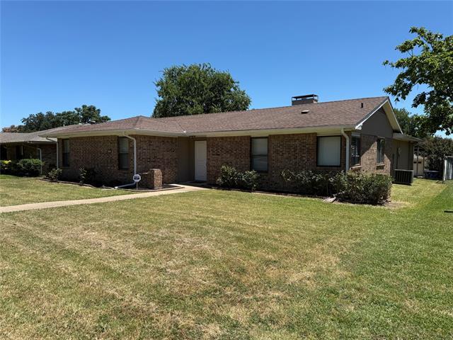 Building Photo - 814 Villa Ridge Dr