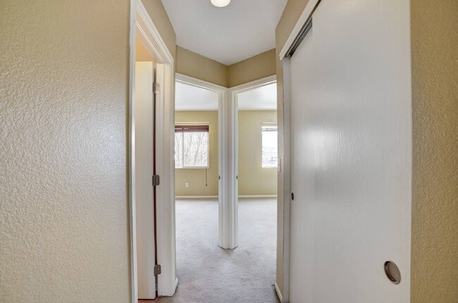 Building Photo - $ 2,295 - 3-Bed, 3-Bath Townhome with Mode...