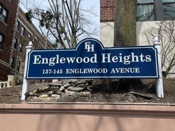 Building Photo - 145 Englewood Ave