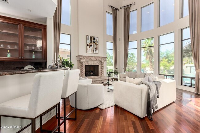 Building Photo - 8614 N 17th Pl