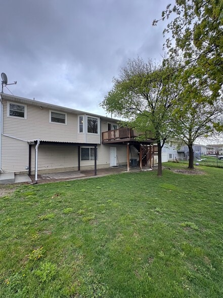 Building Photo - 595 N 1200 E