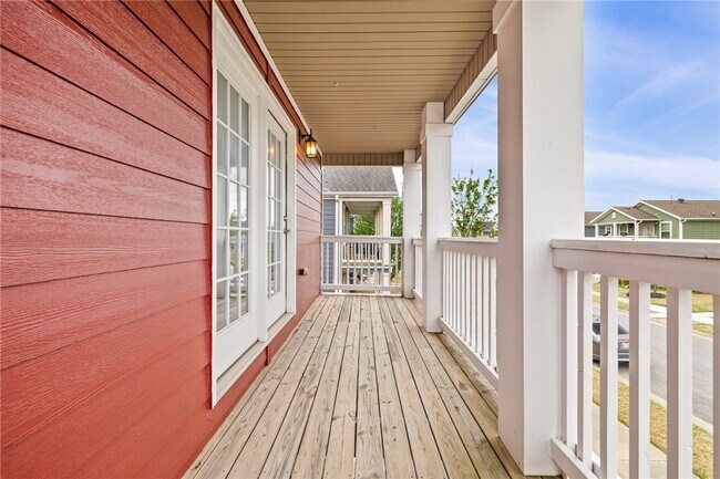 Building Photo - 614 N Keats Dr