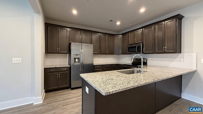 Building Photo - 628 Noush Ct