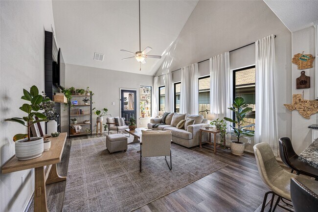 Building Photo - 20323 Rainflower Bay Ln