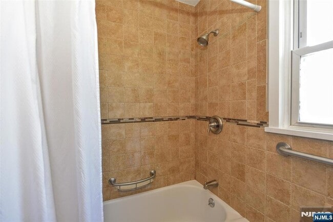 Building Photo - 200 Prospect Ave