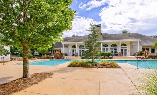Building Photo - 27 Pin Oak Ln