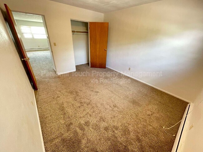 Building Photo - 2818 8th St N