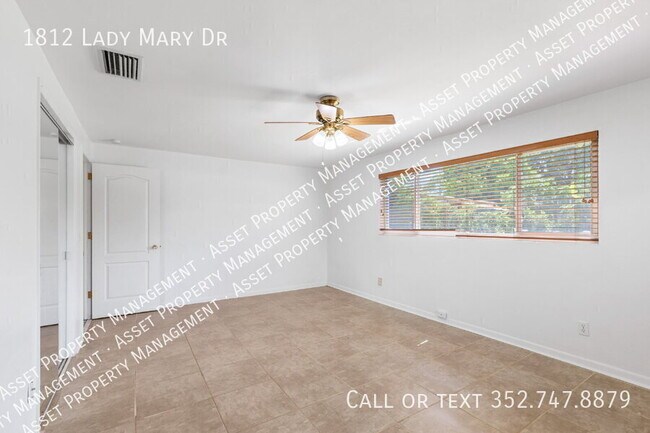 Building Photo - 1812 Lady Mary Dr