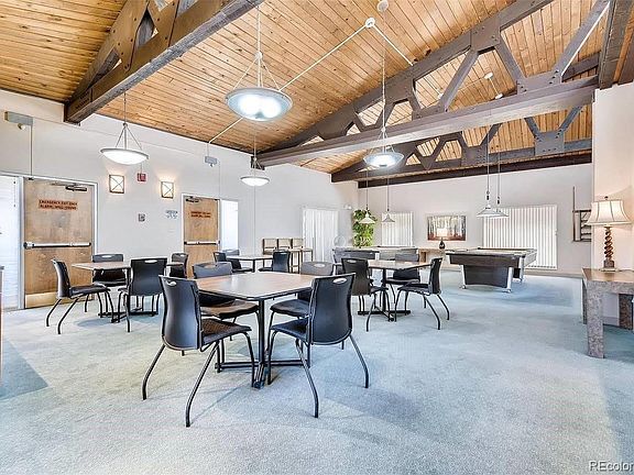Amenities - Clubhouse - 3470 S Poplar St