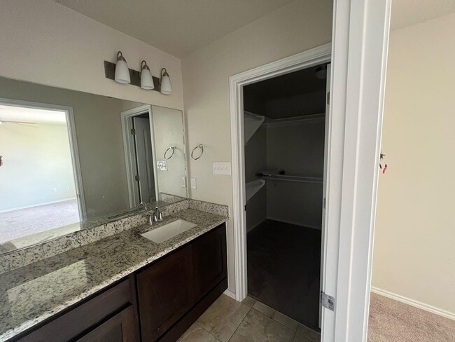 Building Photo - 1510 Port Texas Dr
