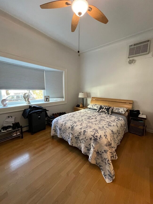 Building Photo - 265-267 Cambridge Ave