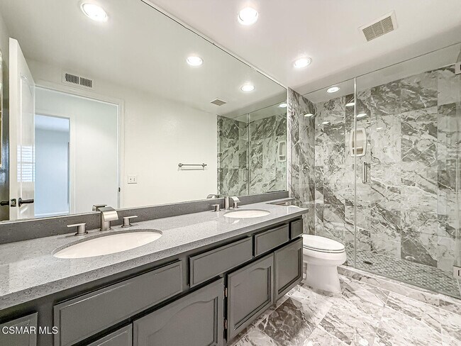 Building Photo - 12057 Falcon Crest Way