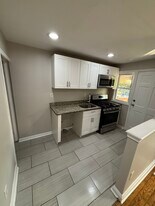 Building Photo - 3924 Elmora Ave