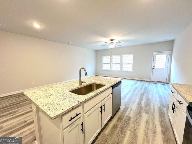 Building Photo - 4113 Oakwood Ter Ct