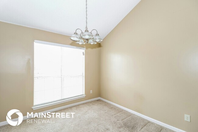 Building Photo - 3836 Clarion Dr