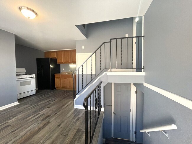 Building Photo - 3137 Maize Rd