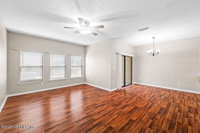Building Photo - 763 Ginger Mill Dr