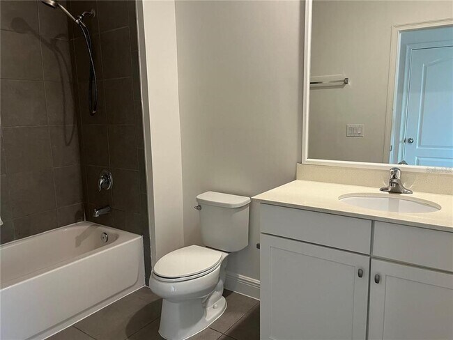 Building Photo - 2634 Joslin Pl