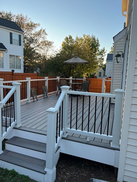 Building Photo - 14205 Brenham Dr