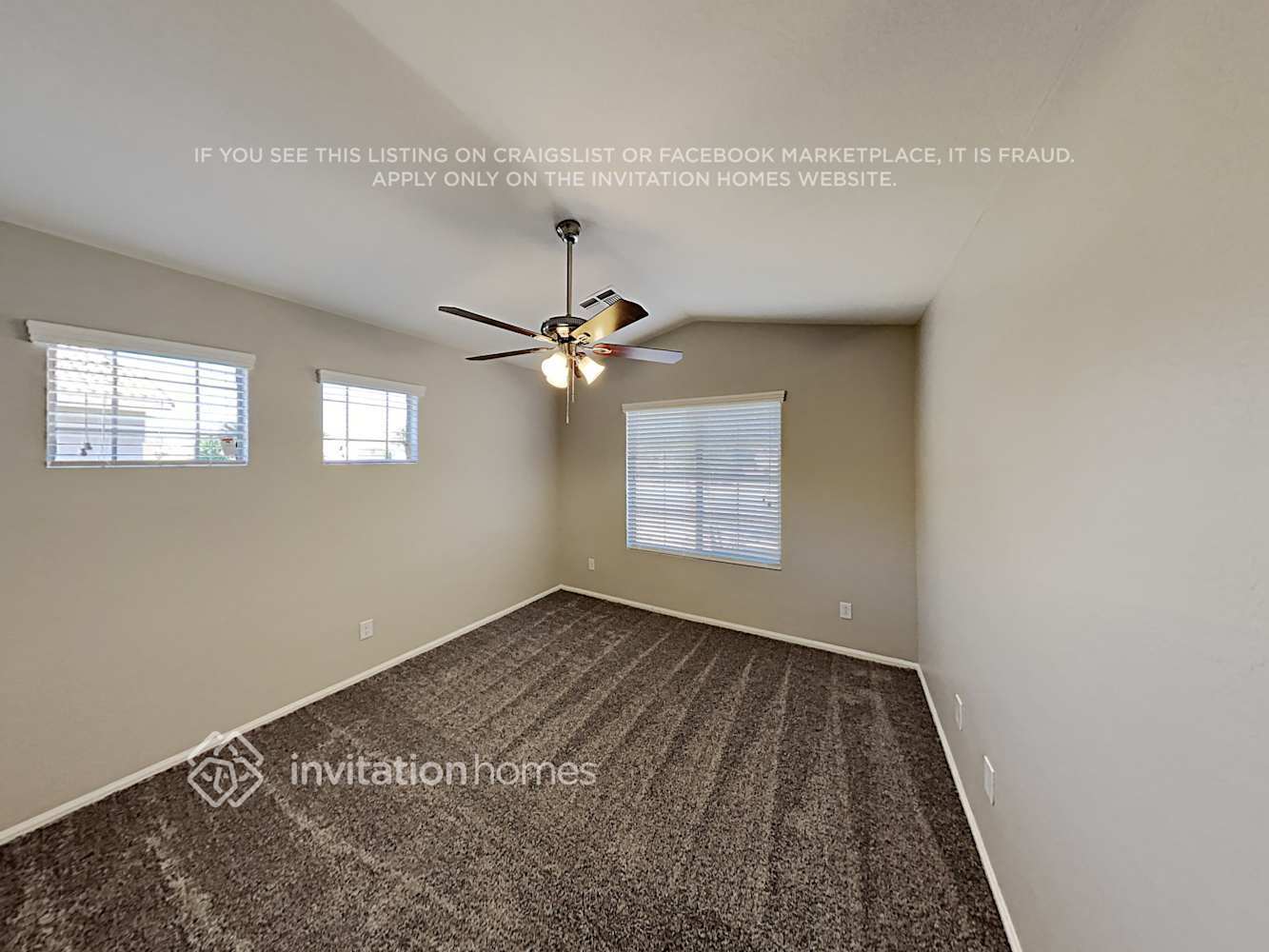 Building Photo - 13185 W Mauna Loa Ln