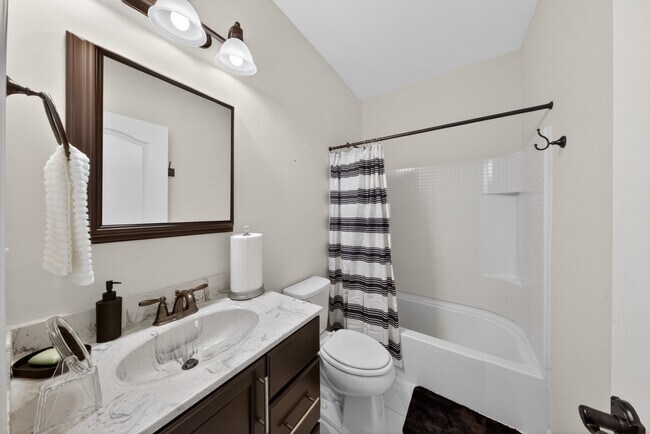 Building Photo - 2719 Van Cliburn Cir
