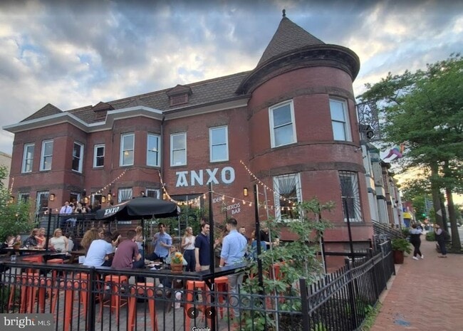 Building Photo - 421 Longfellow St NW