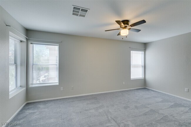 Building Photo - 3340 Cheyenne Gardens Way
