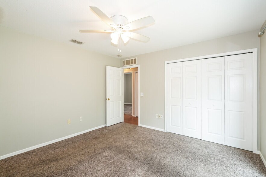 Building Photo - 3457 Bellericay Ln