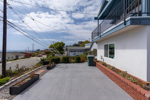 Building Photo - 505 Briarwood Terrace