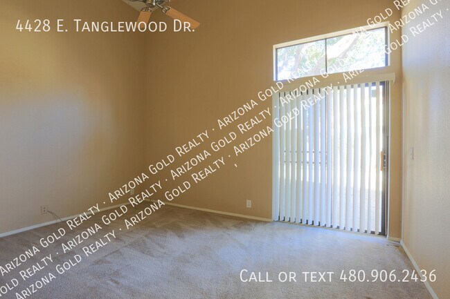 Building Photo - 4428 E Tanglewood Dr