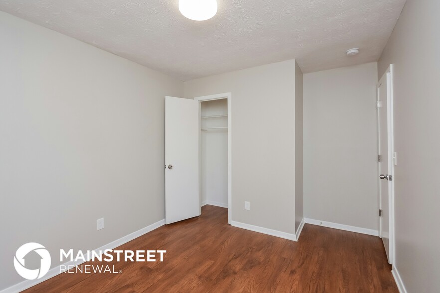 Building Photo - 4599 Garden Hills Dr