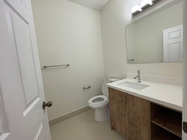 Building Photo - 1156 Chinaberry Dr