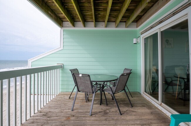 Building Photo - Ocean Dunes 1505 @ 1505 Sand Dollar Ct