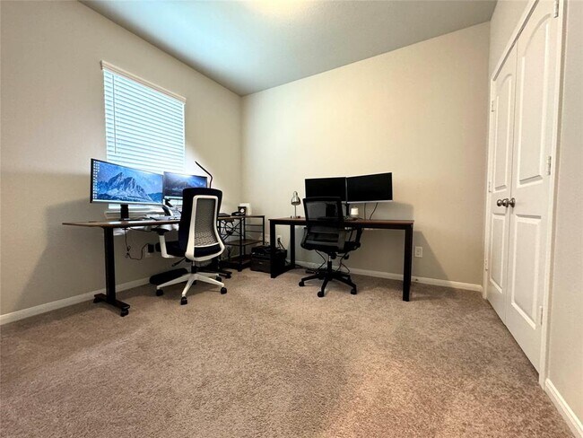 Building Photo - 13847 Evansdale Ln