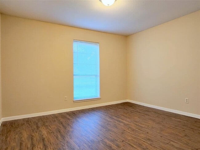 Building Photo - 13215 Frank Ln