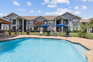 Building Photo - Westpond